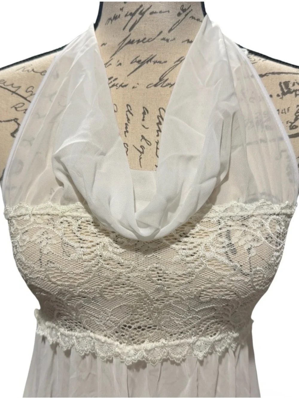 Fantasy Lingerie vintage white sheer lace halter maxi nightgown size medium